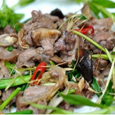 Lợn mán xào lăn