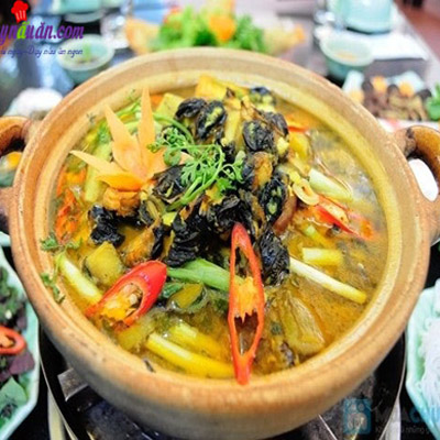 Ốc nấu chuối đậu